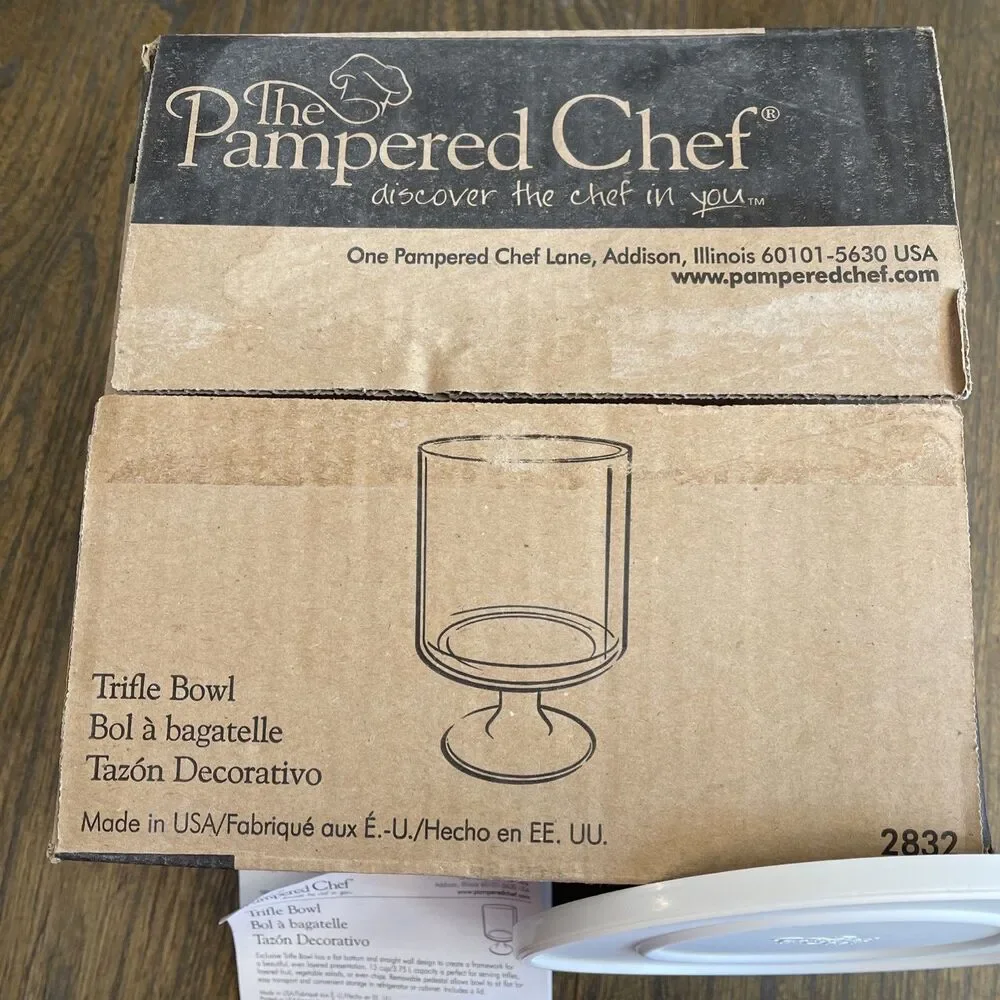 Pampered Chef Trifle Bowl #2832 – In the Box